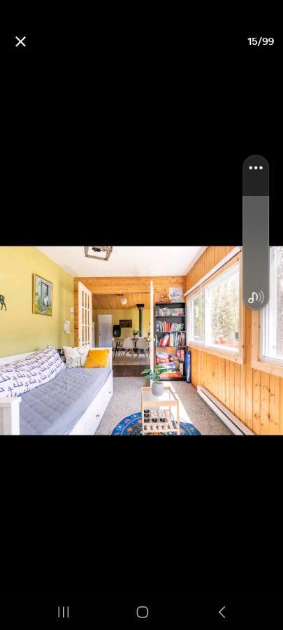 Le Petit Cottage Du Grand Boise Lac-Simon Екстер'єр фото