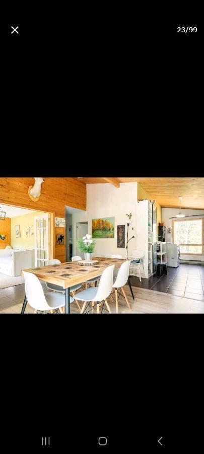 Le Petit Cottage Du Grand Boise Lac-Simon Екстер'єр фото